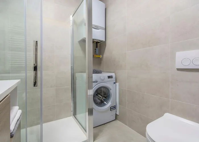 アパート Spada Premium ポレッチ