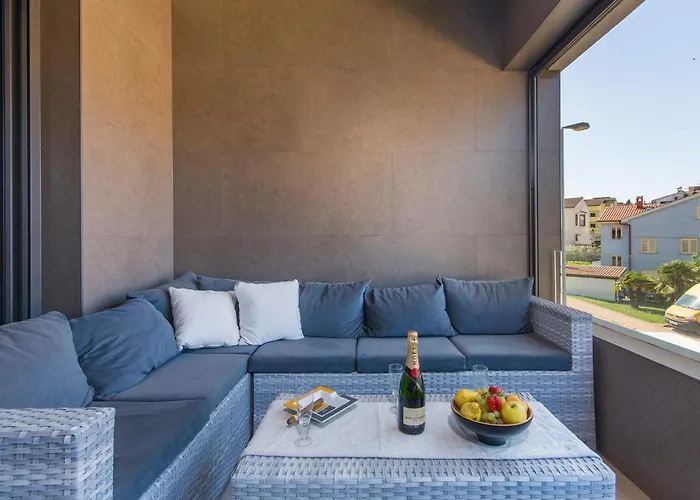 アパート Spada Premium ポレッチ